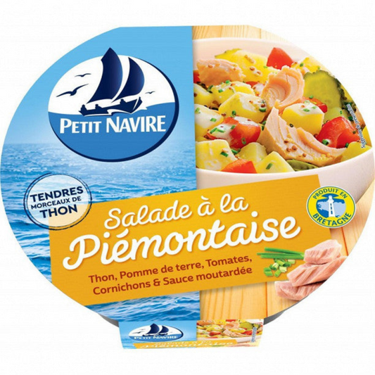 De tendres morceaux de thon au cœur d'une recette gourmande composée de pommes de terre, tomates, cornichons et relevée d'une sauce aux notes moutardées.